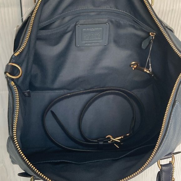 NWT!! Coach Kleo Carryall Tote Bag - Picture 9 of 16